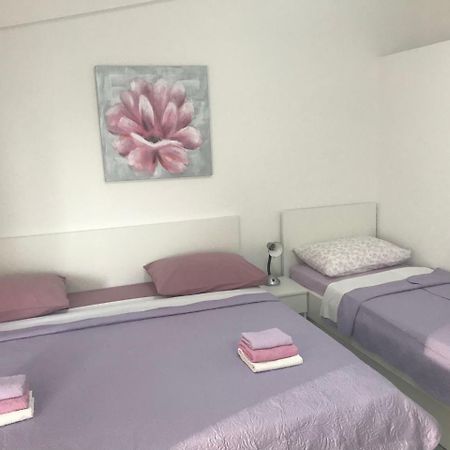 Apartman Veronika Appartement Starigrad Paklenica Buitenkant foto