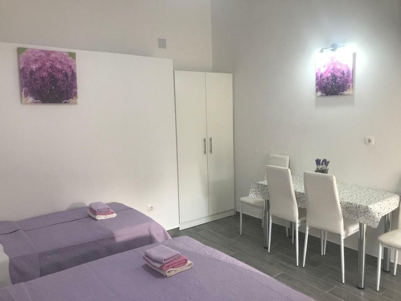 Apartman Veronika Appartement Starigrad Paklenica Buitenkant foto